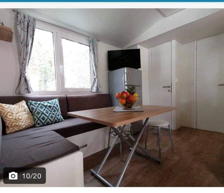Apartman As Pirovac Exterior photo